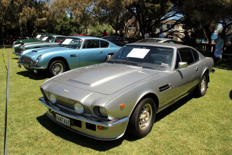 Aston V8 Vantage