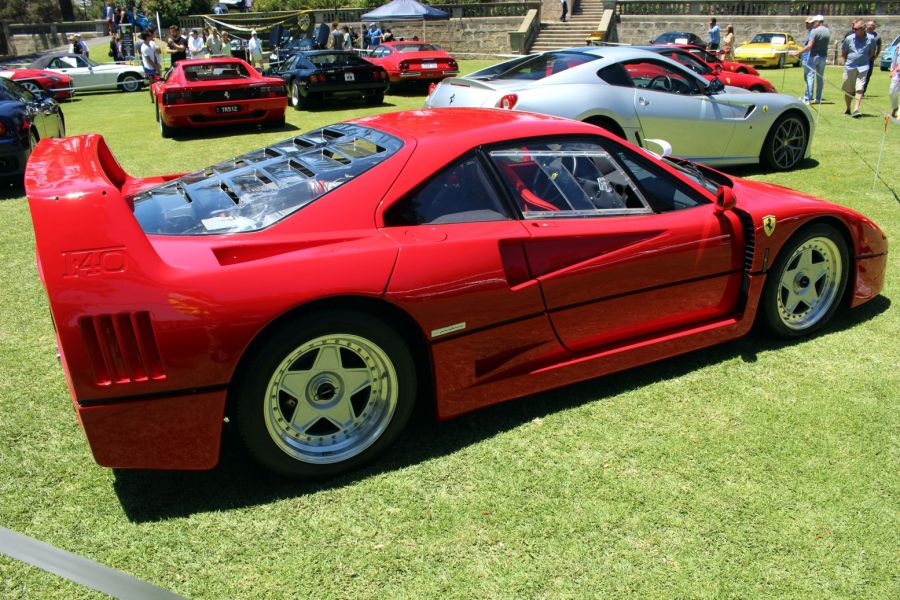 Ferrari F40