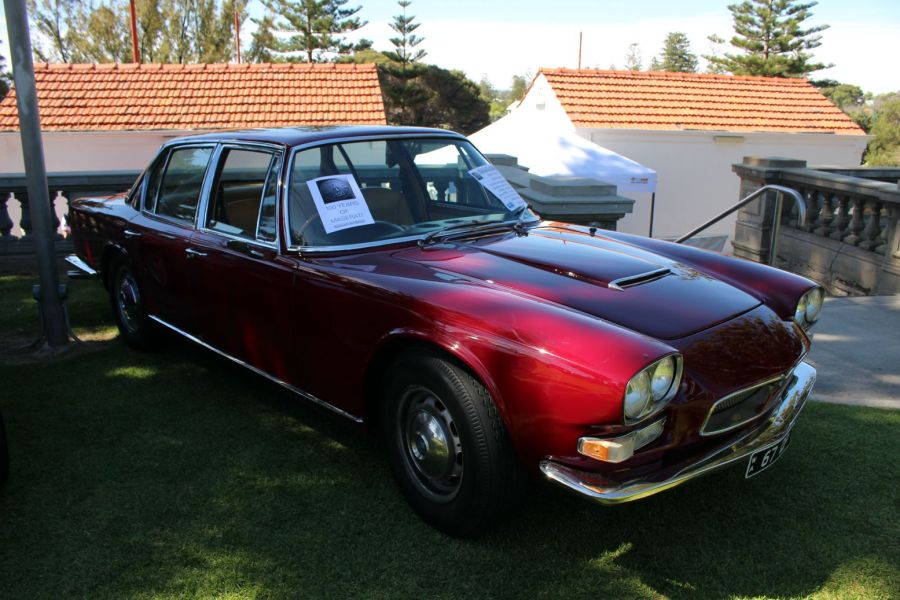 Maserati Quattroporte 1