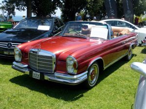 COTM15 MB 280SE 3.5 Cabrio