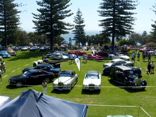 COTM15 Upper lawn overview 1