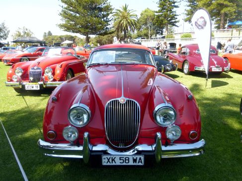 cotm16-jaguar-xk150-fhc