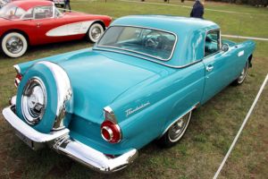 Ford Thunderbird