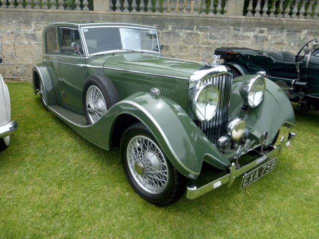 COTM17 Bentley Saloon